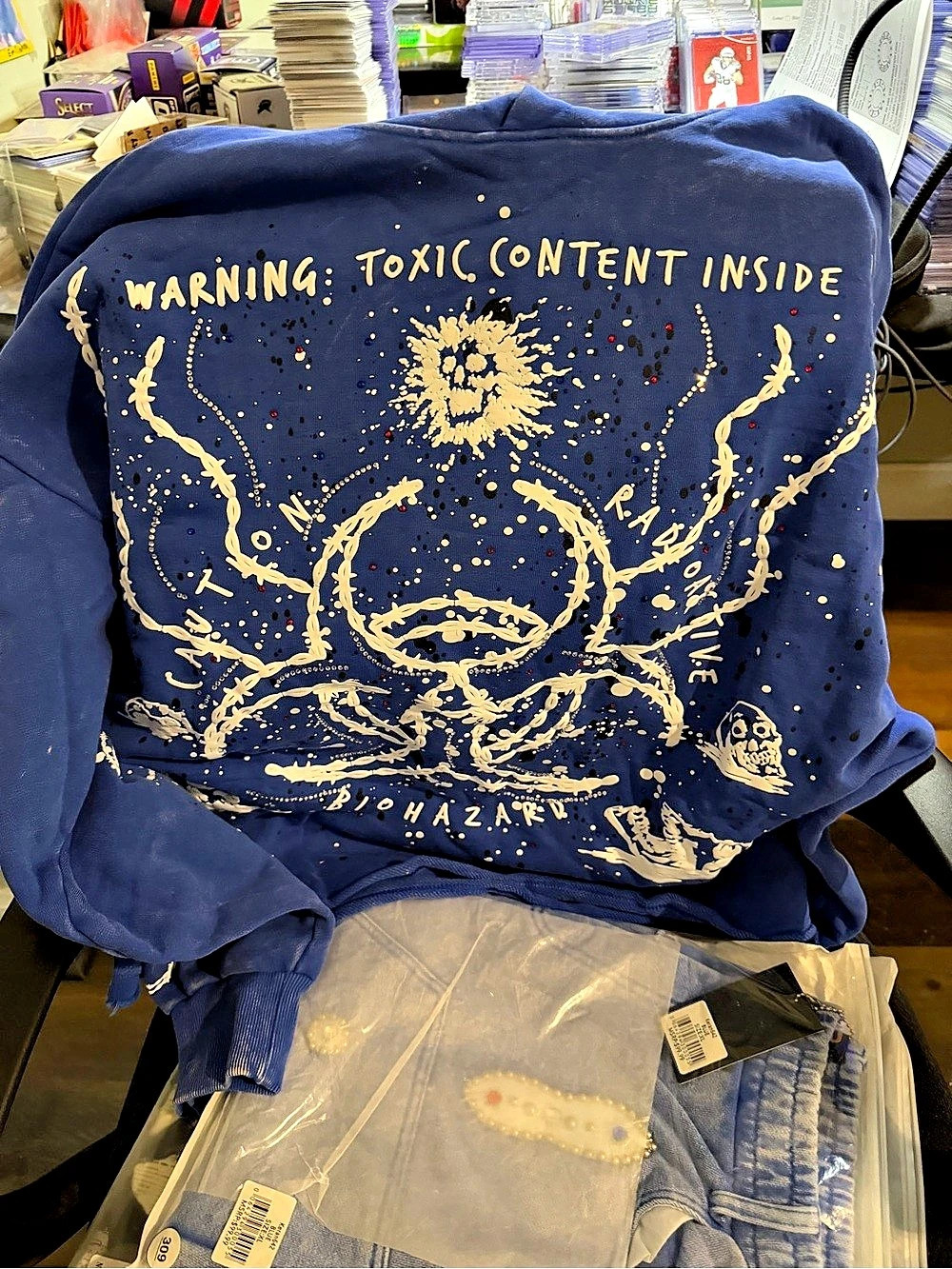 Versellii Blue Graphic Sweatshirt